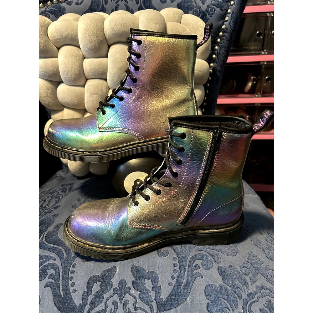 Dr Martens 1460Y Silver Rainbow Holographic Size 7/EU 38 - Picture 2 of 9